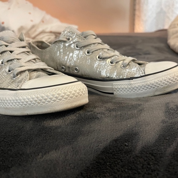 Metallic silver Converse size 9 - Picture 4 of 6